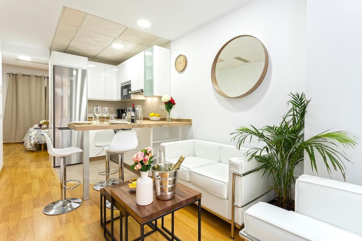 -Malagasunapts- Fashion Historical City Centre Exterior photo